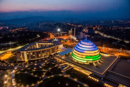 باقات سياحية رواندا – رحلات السفاري وجولات الغوريلا
